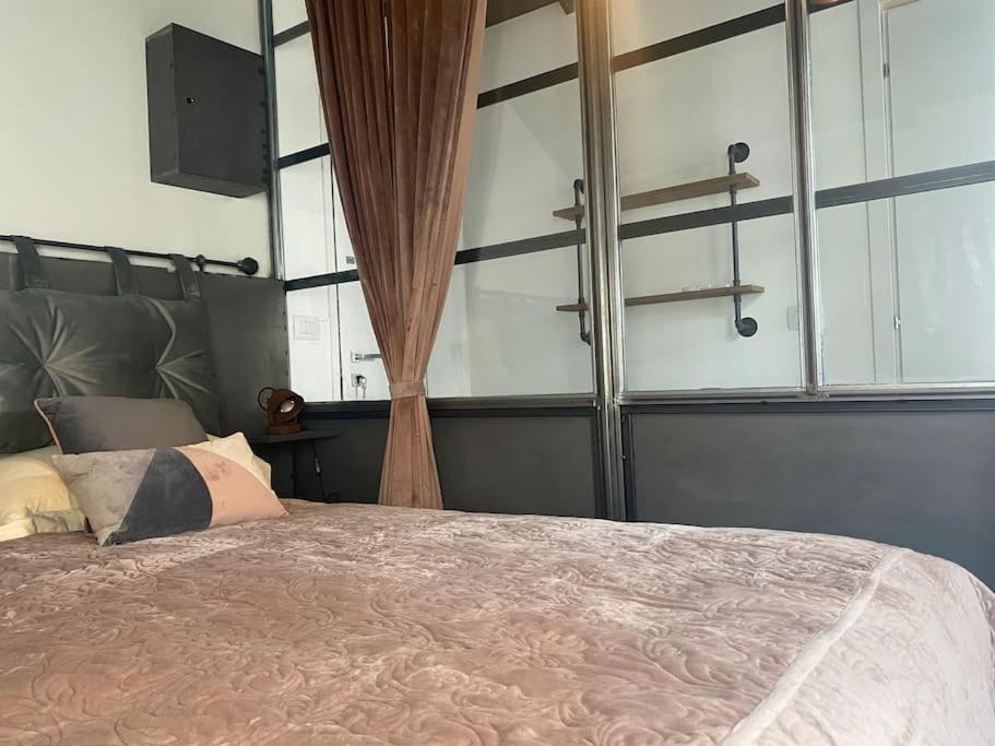 Industrial Cozy Loft * Milán